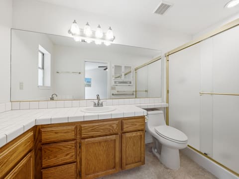 Photograph 24 of 3090 Howard Dr