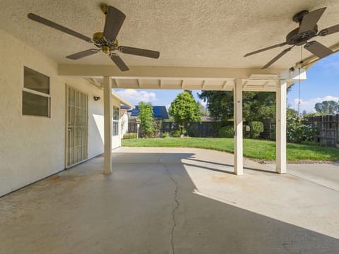 Photograph 32 of 3090 Howard Dr
